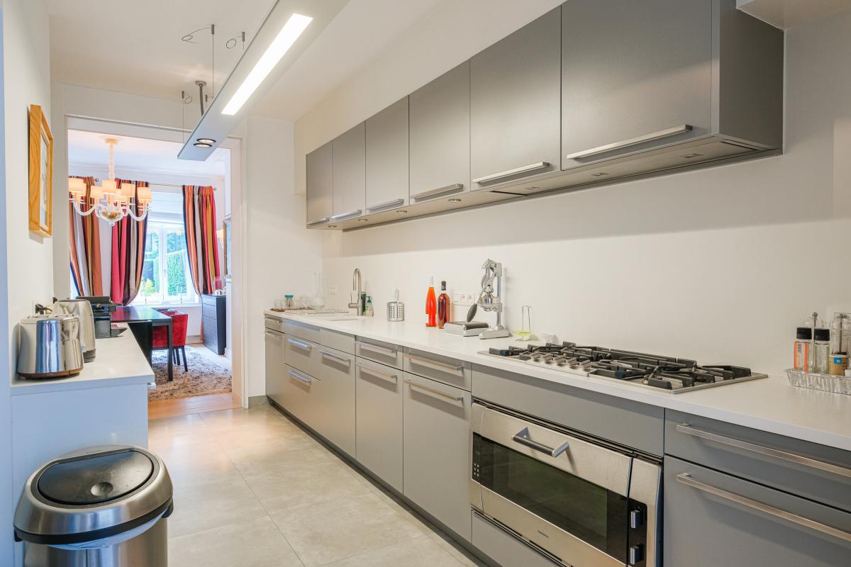 Etangs d'Ixelles, superbe hôtel de Maître,  jardin  garages