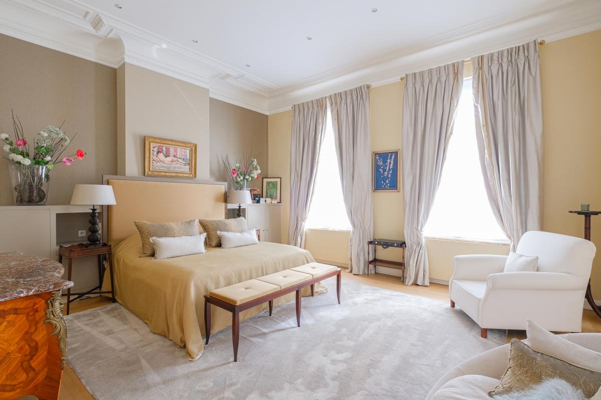 Etangs d'Ixelles, superbe hôtel de Maître,  jardin  garages