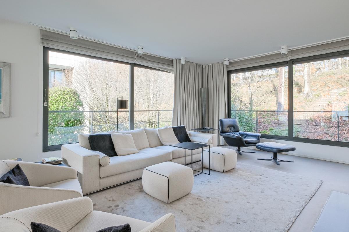 Uccle, superbe appartement dans immeuble Corbiau