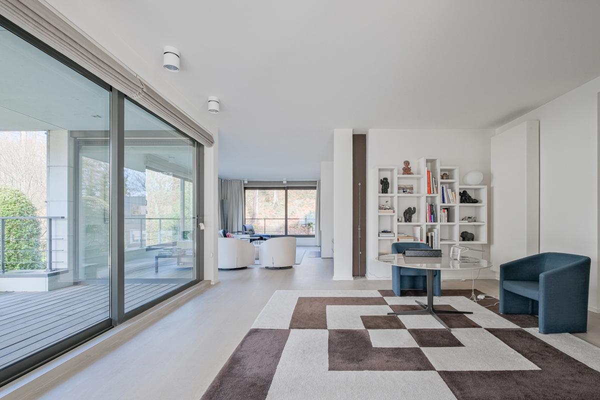 Uccle, superbe appartement dans immeuble Corbiau