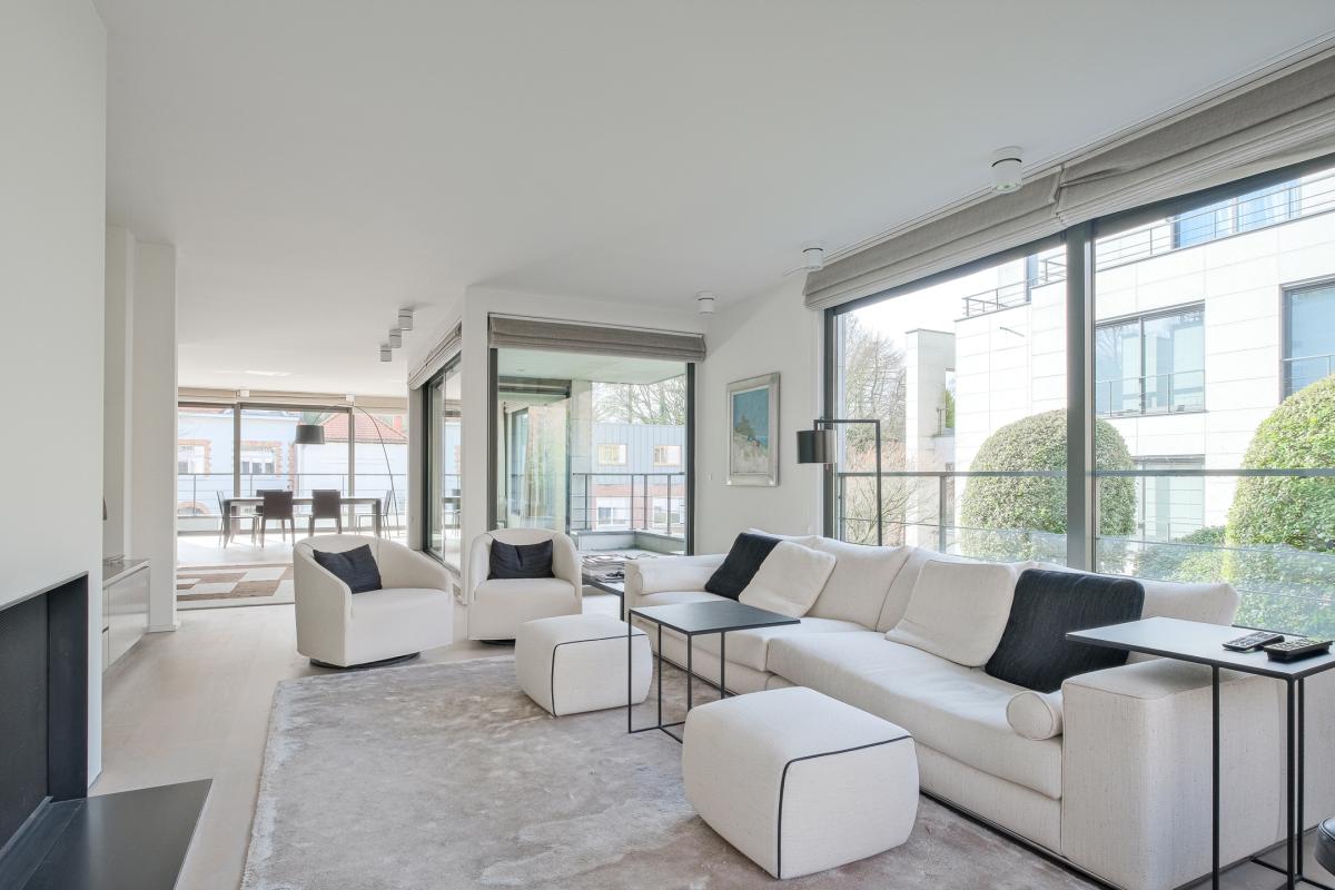 Uccle, superbe appartement dans immeuble Corbiau