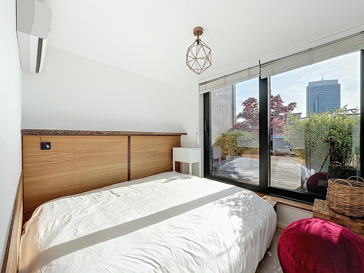 Royale / Congrès : Bel appartement duplex penthouse meublé