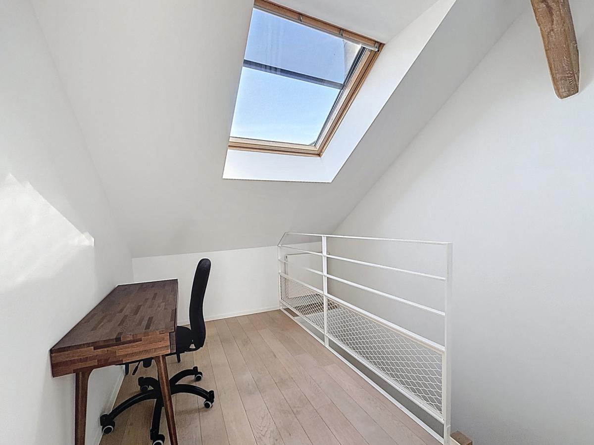 Royale / Congrès : Bel appartement duplex penthouse meublé