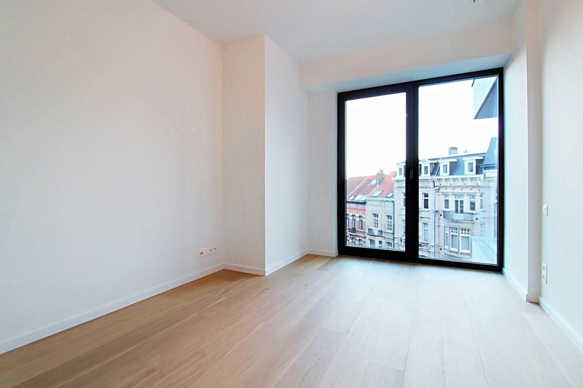 Louise 430/Corbiau : Sublime appartement + terrasse 