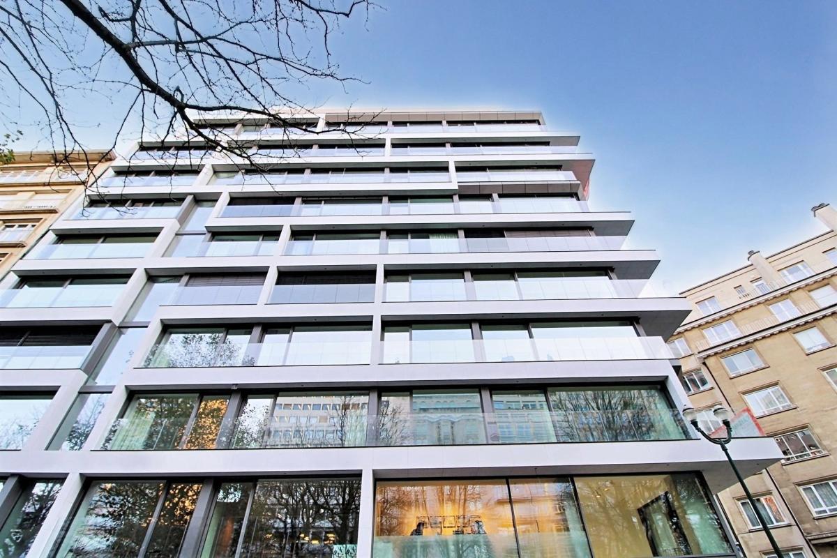 Louise 430/Corbiau : Sublime appartement + terrasse 