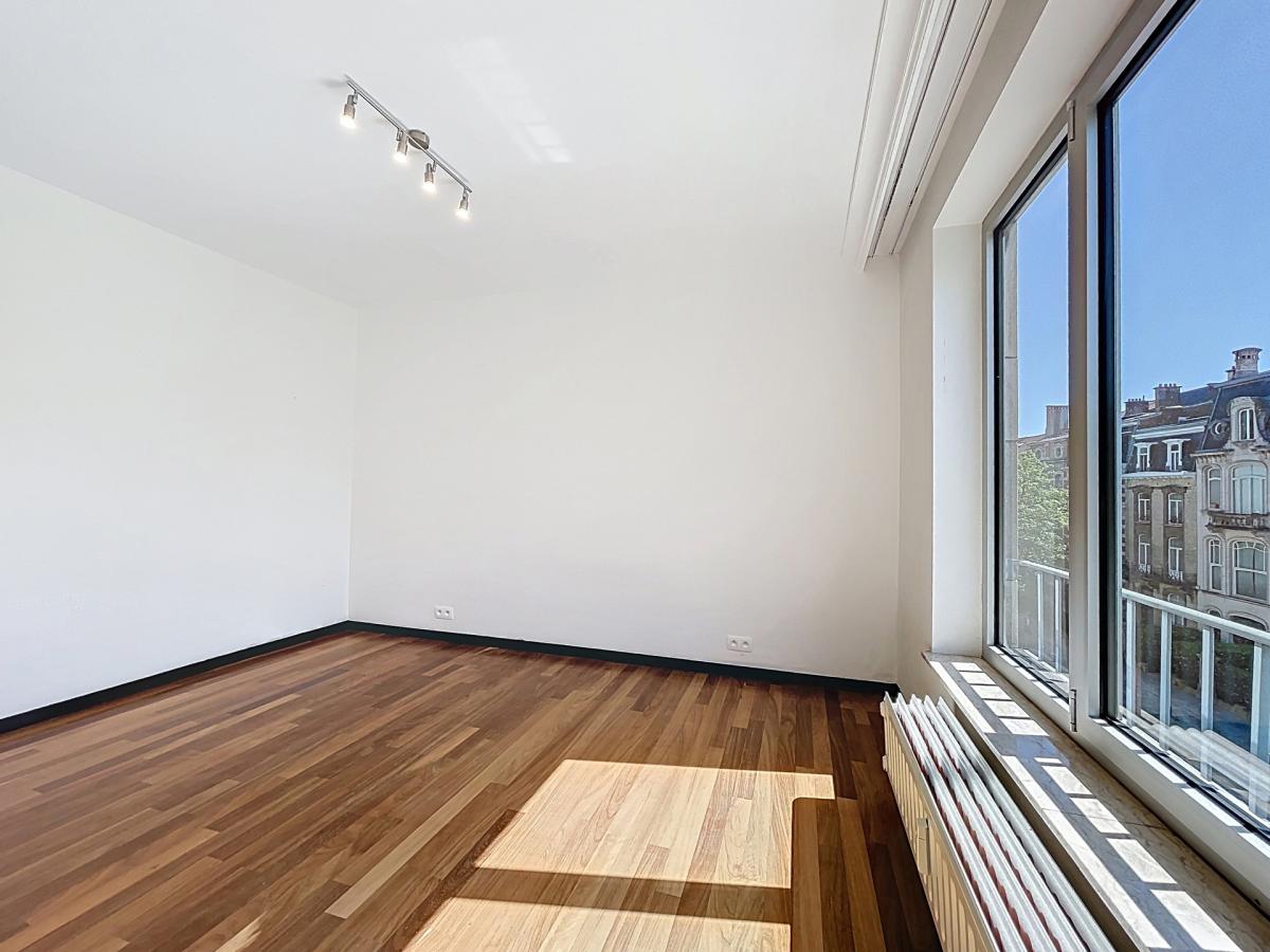 Molière : Bel appartement 1 chambre + espace polyvalent