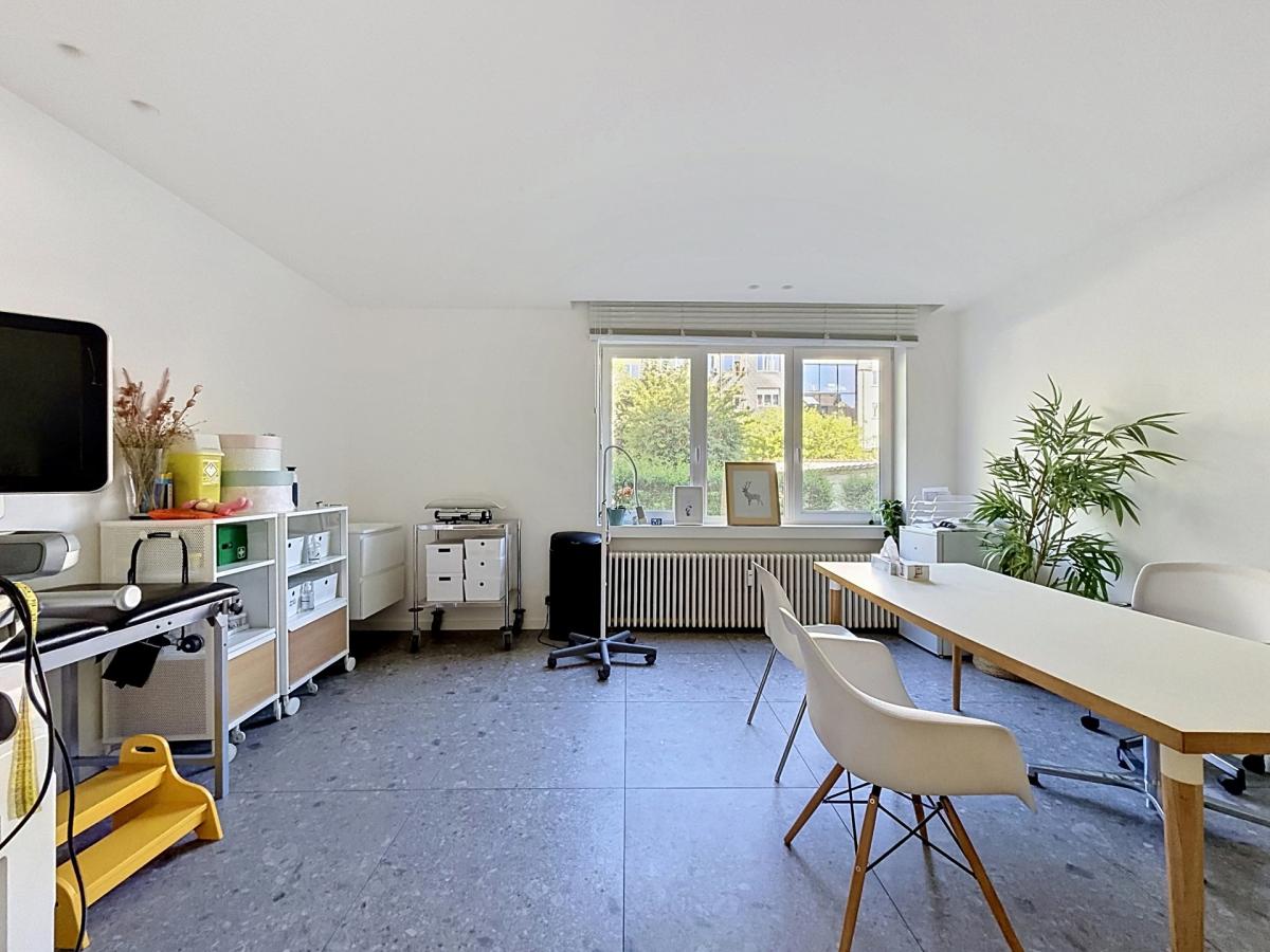 Legrand / Bascule : Magnifique espaces bureaux 