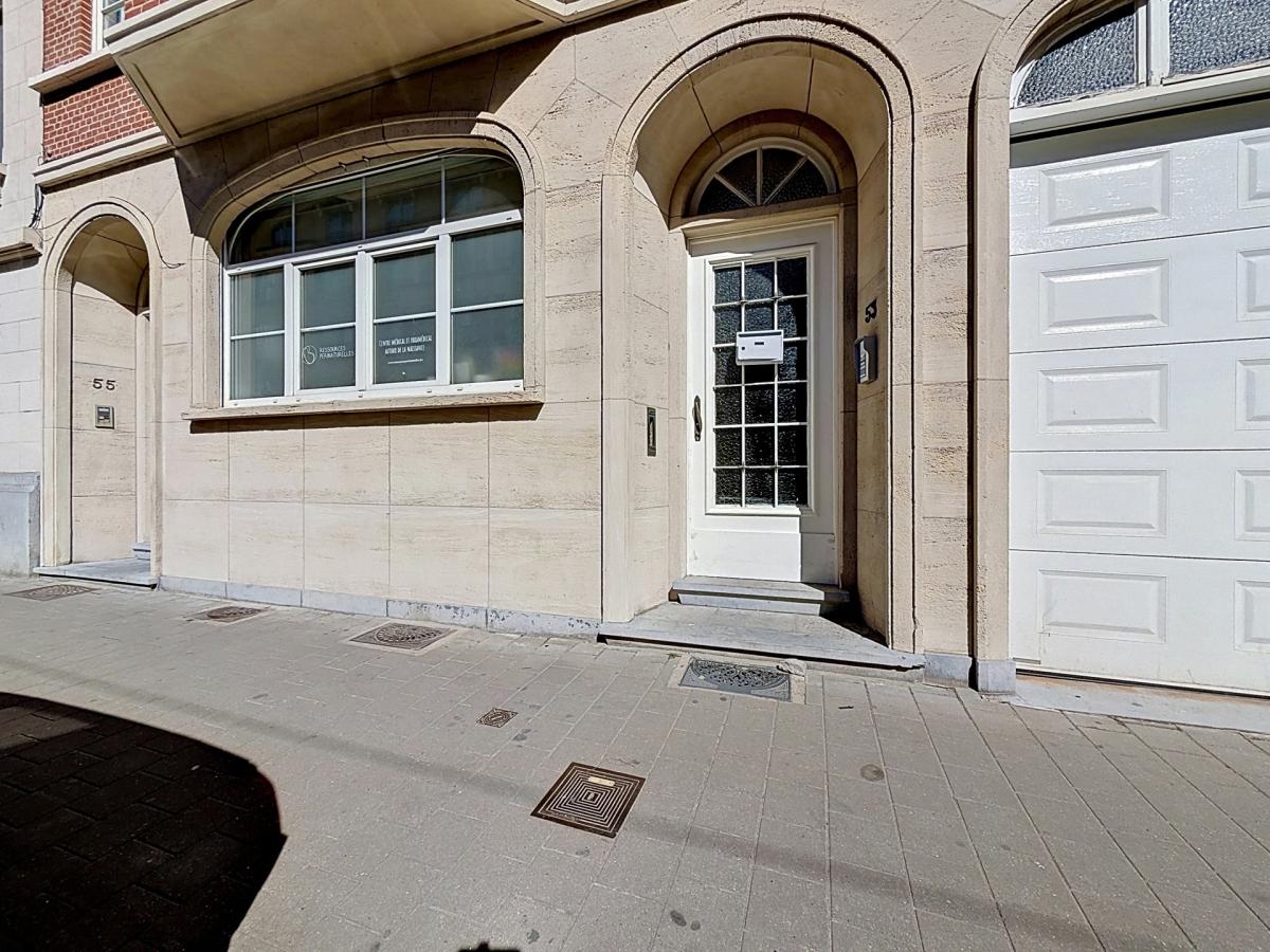 Legrand / Bascule : Magnifique espaces bureaux 