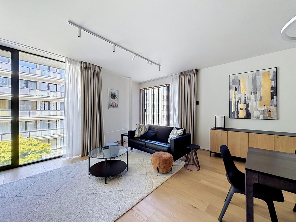 Montgomery/Cinquantenaire: Somptueux appartement meublé neuf