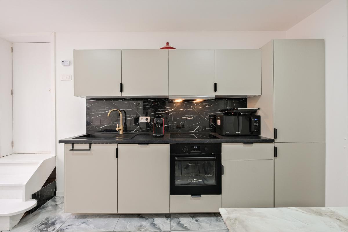 Quartier européen – Cinquantenaire : Bureau de ± 67 m²