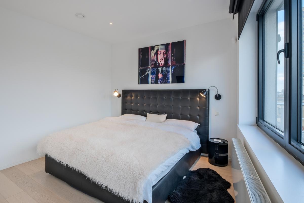 Boulevard de Waterloo : Superbe Penthouse avec vue 