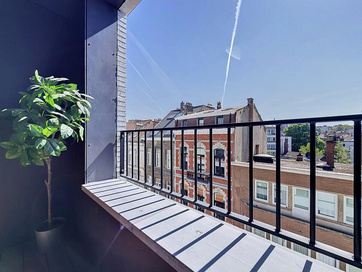 JOURDAN : Bel appartement neuf meublé 1 CH + Terrasse