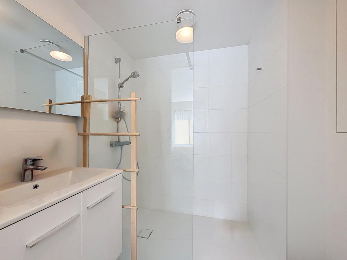 JOURDAN : Bel appartement neuf 1 CH + Terrasse