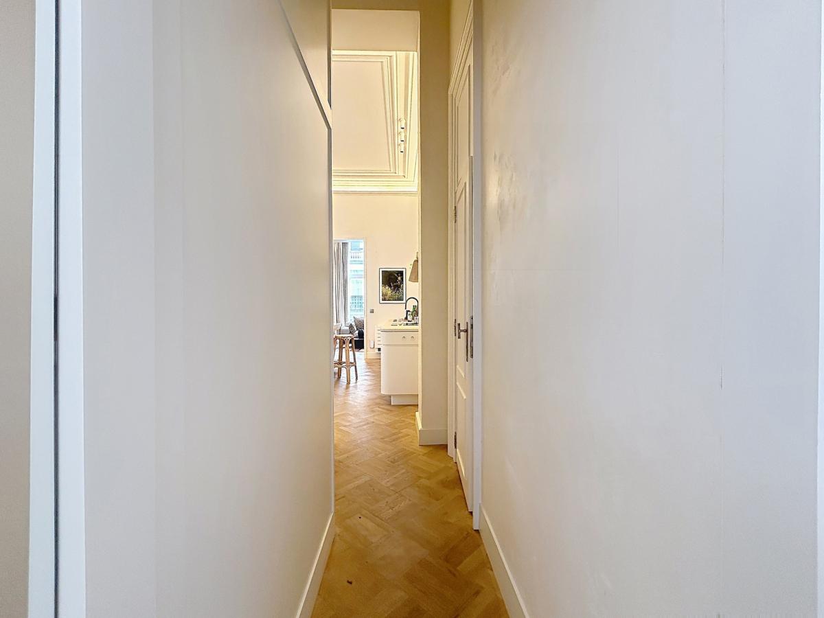 Sablon : Superbe appartement 3 chambres entièrement rénové