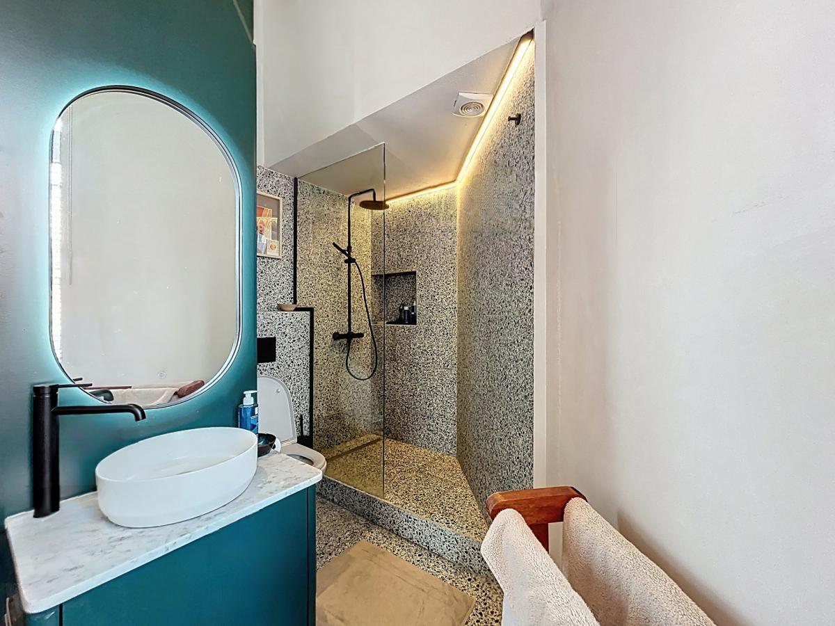 Sablon : Superbe appartement 3 chambres entièrement rénové