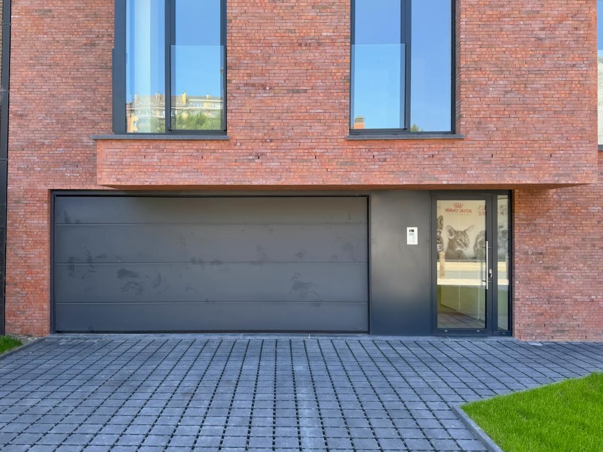 Saint Job/Lycée Français duplex 141m² 3ch + 3 terrasses