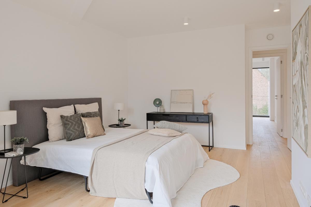 Saint Job/Lycée Français duplex 141m² 3ch + 3 terrasses