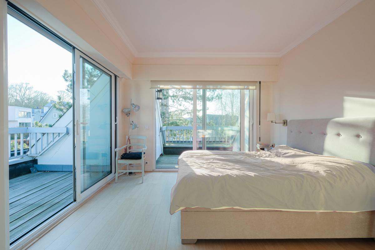De fré-Wolvendael, penthouse 165m² 3 ch + 8 terrasses 