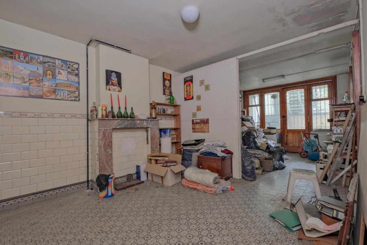 Pl. Brugmann - Maison bourgeoise de ± 580 m² bruts & jardin 