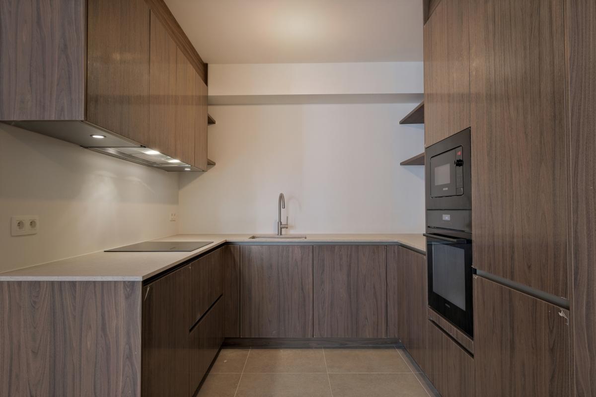 Parc Wolvendael,  appartement de +/-92m² , 2ch.+ terrasse