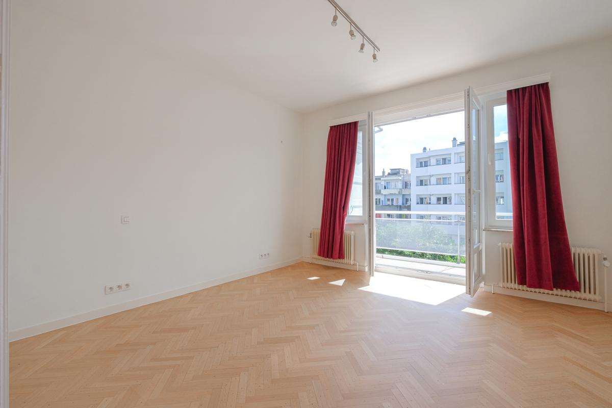 Molière/Place C. Meunier : Appartement 2 ch + terrasse 