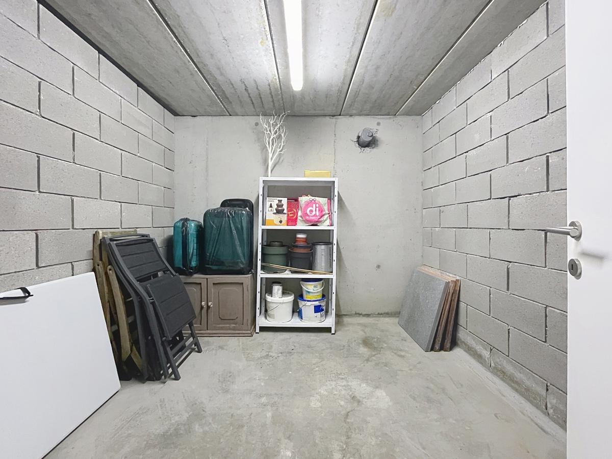 Penthouse ± 85 m² + terrasse ± 20 m² + parking 