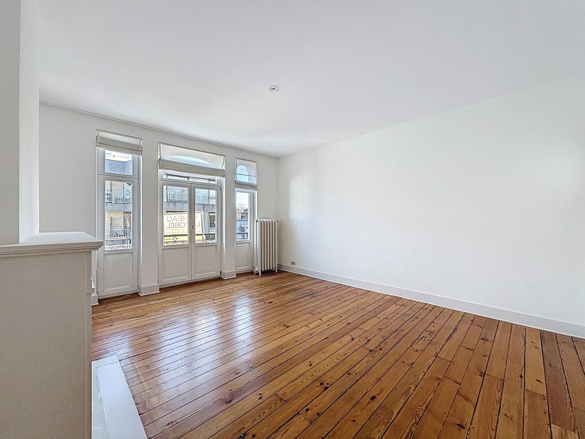 Place Brugmann : Somptueuse maison de Maître rénovée en 2022