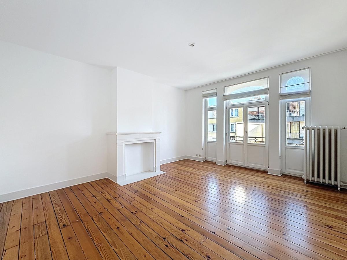 Place Brugmann : Somptueuse maison de Maître rénovée en 2022