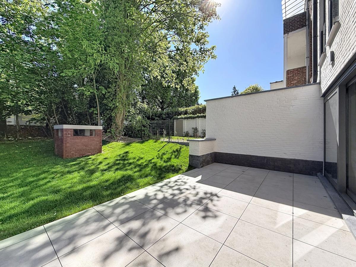 Wolvendael / Azande : RDC avec jardin neuf 3 chambres PEB A-