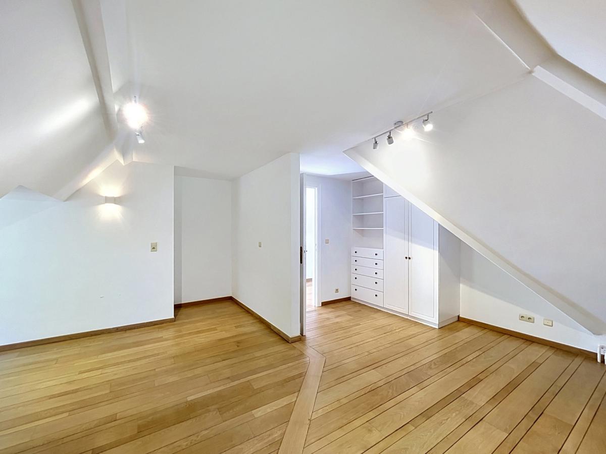 Tervueren : Magnifique maison 4 ch avec jardin et parkings