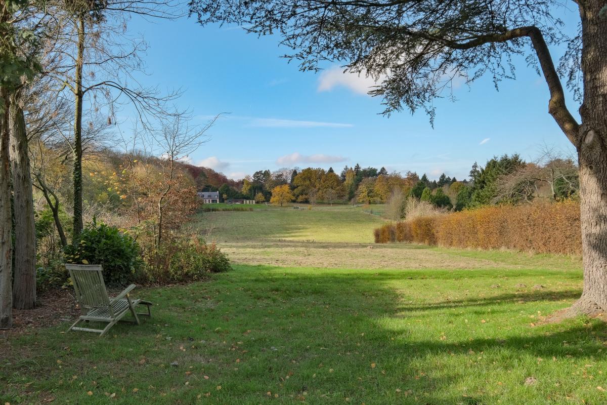 Tervueren : Magnifique maison 4 ch avec jardin et parkings