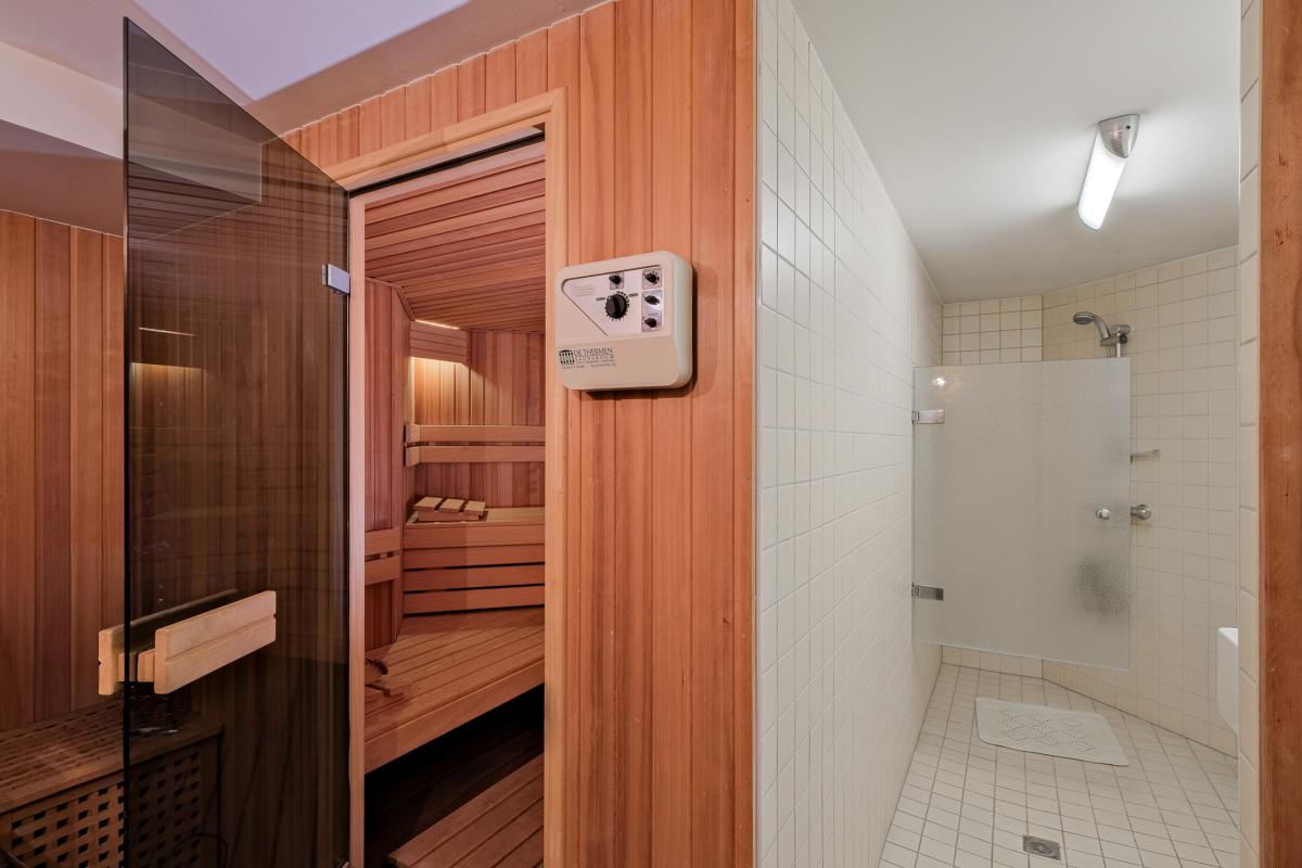Montgomery: magnifique maison d'architecte, terrasses et sauna