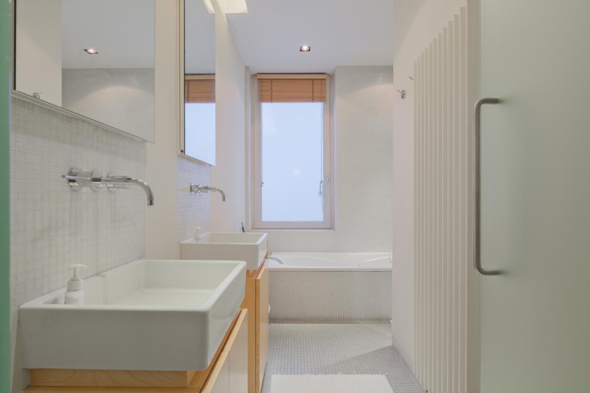Montgomery: magnifique maison d'architecte, terrasses et sauna