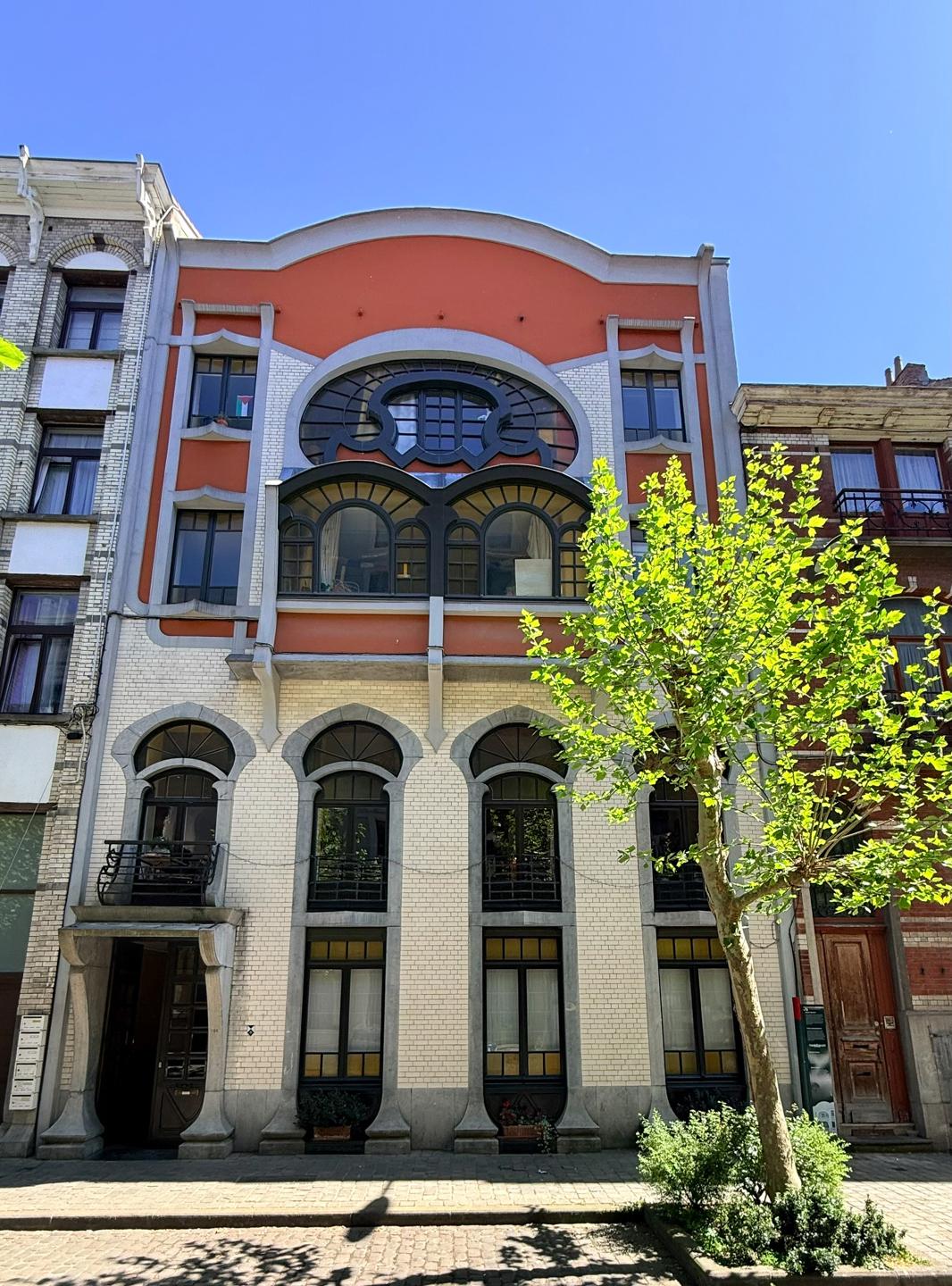À proximité du Quartier EU, splendide appart 3 ch