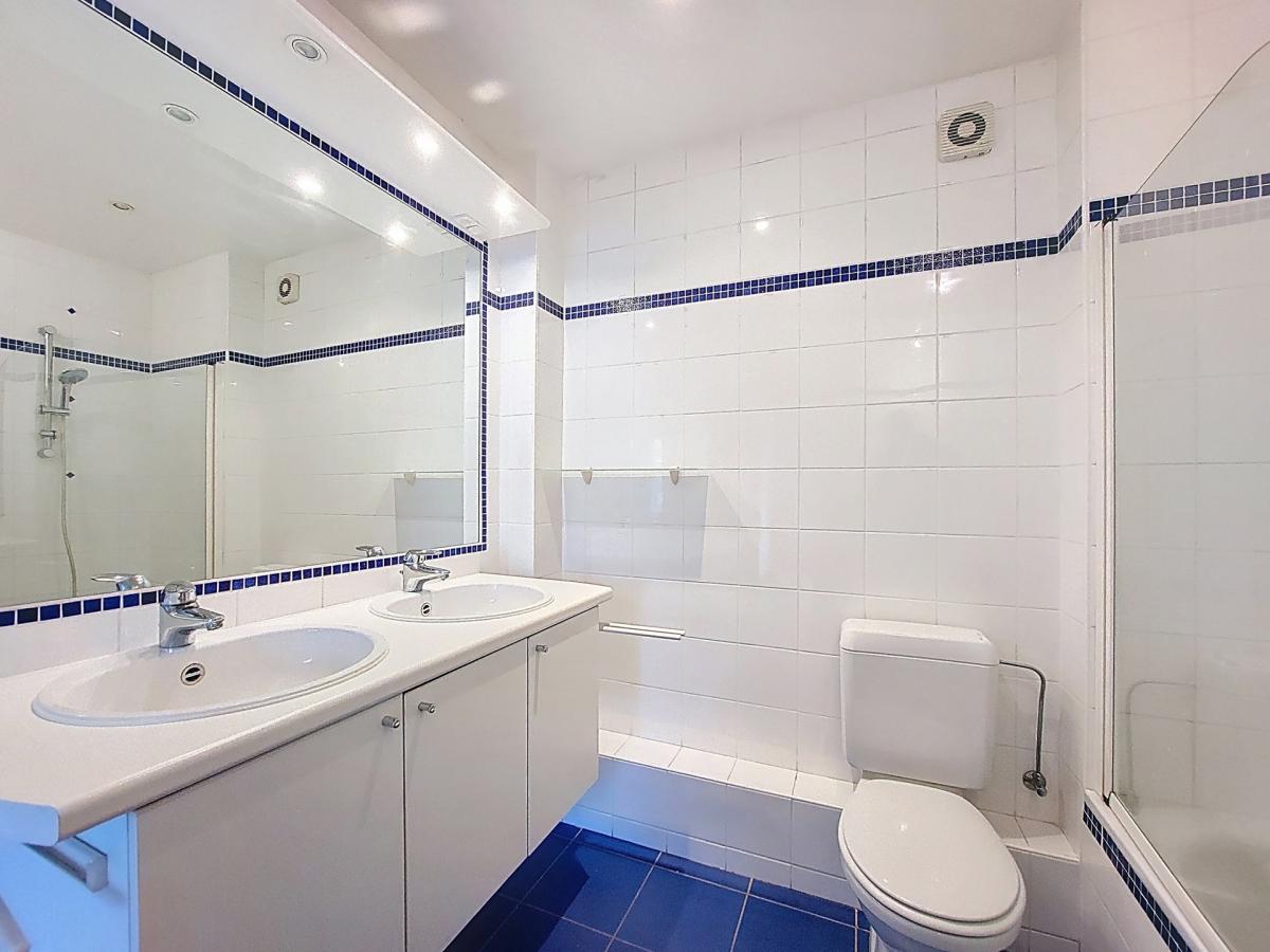 Louise / Abbaye : Magnifique appartement 3 chambres 