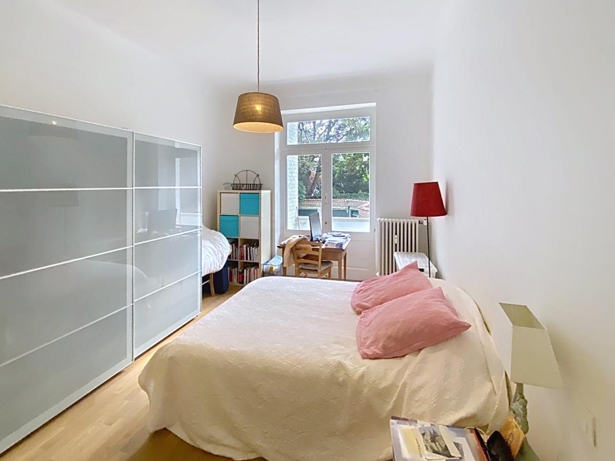 Pl. Brugmann : Bel appartement RDC rénové 