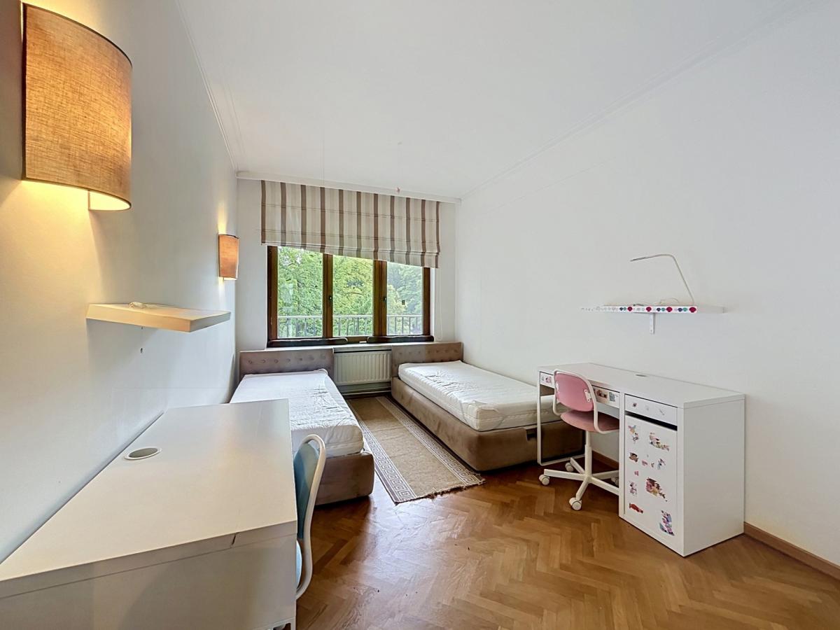 Roosevelt / Bois de la Cambre : Bel appartement + terrasse