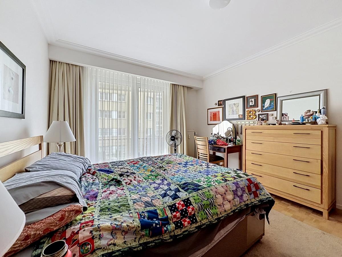 Roosevelt / Cambre : Bel appartement de standing + terrasse