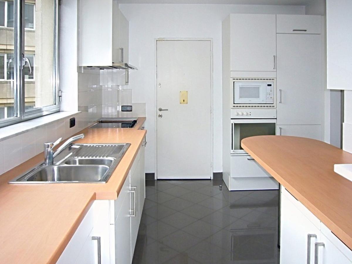 Roosevelt / Cambre : Bel appartement de standing + terrasse