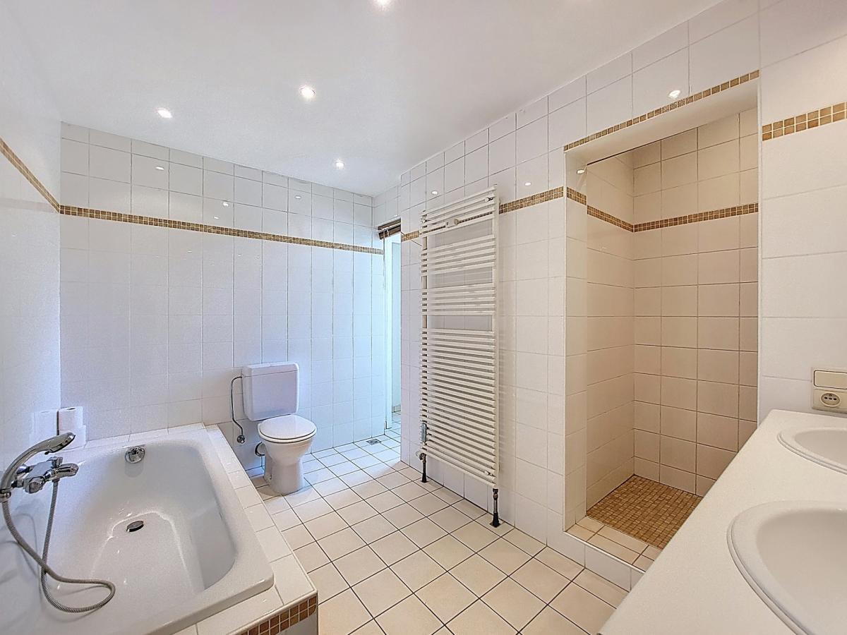 Louise / Abbaye : Magnifique appartement 2 chambres 