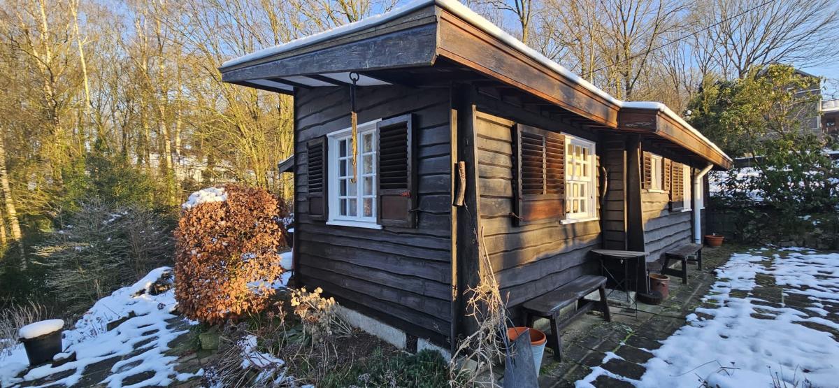 Magnifique terrain à bâtir de +/- 10 ares avec chalet.