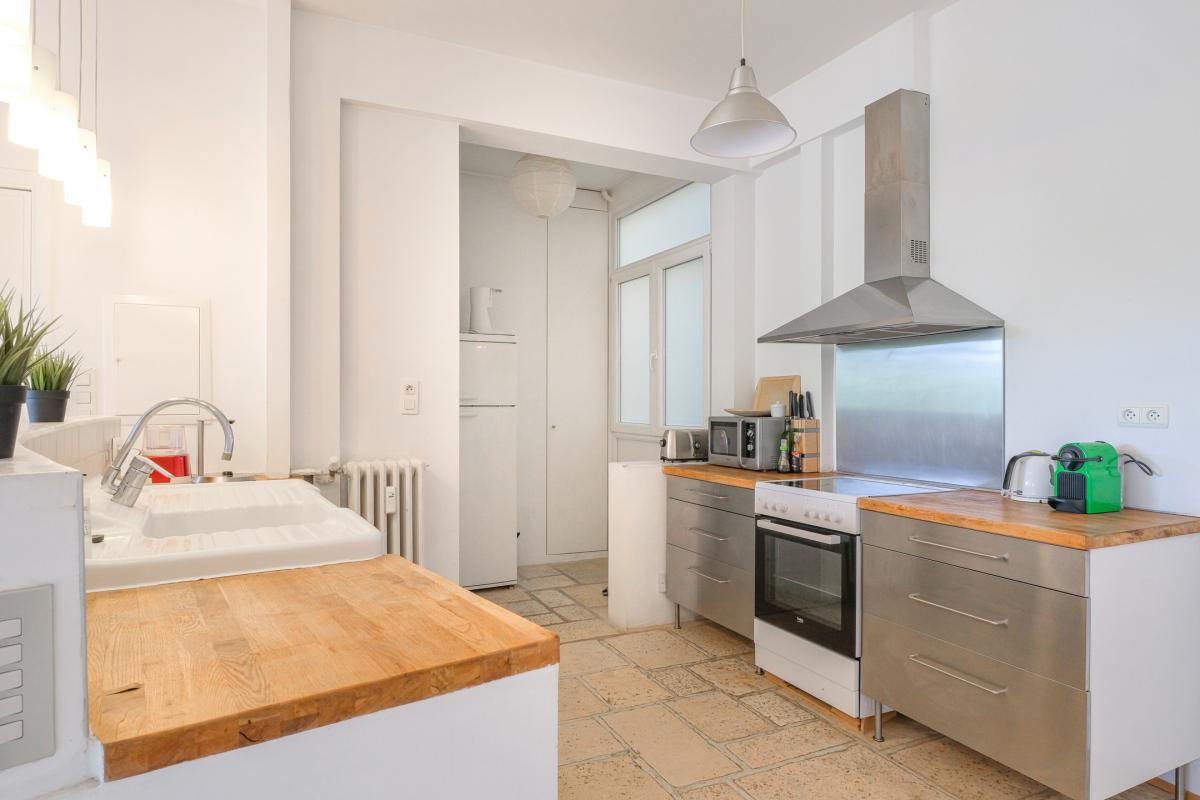 Louise/Châtelain: Magnifique appartement meublé