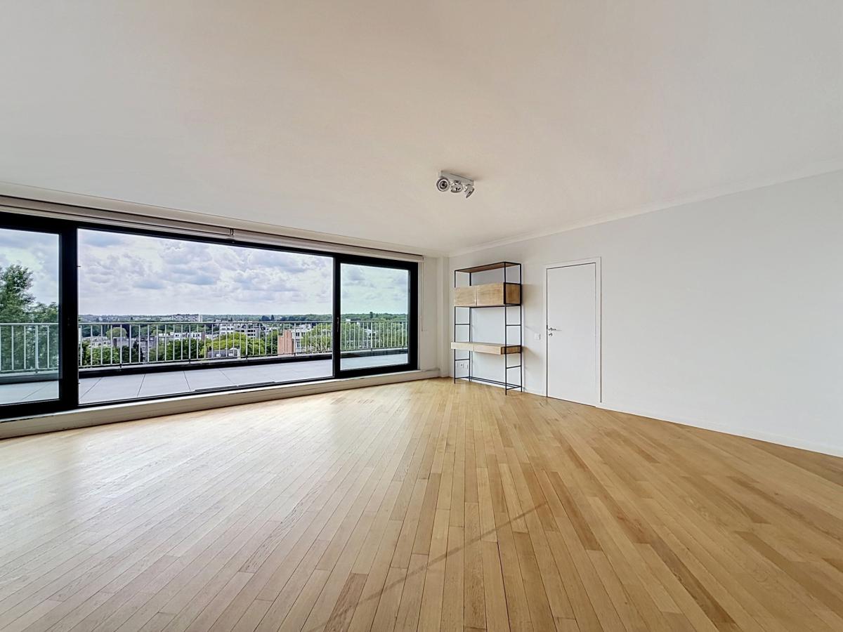 Roosevelt : Superbe penthouse avec grande terrasse
