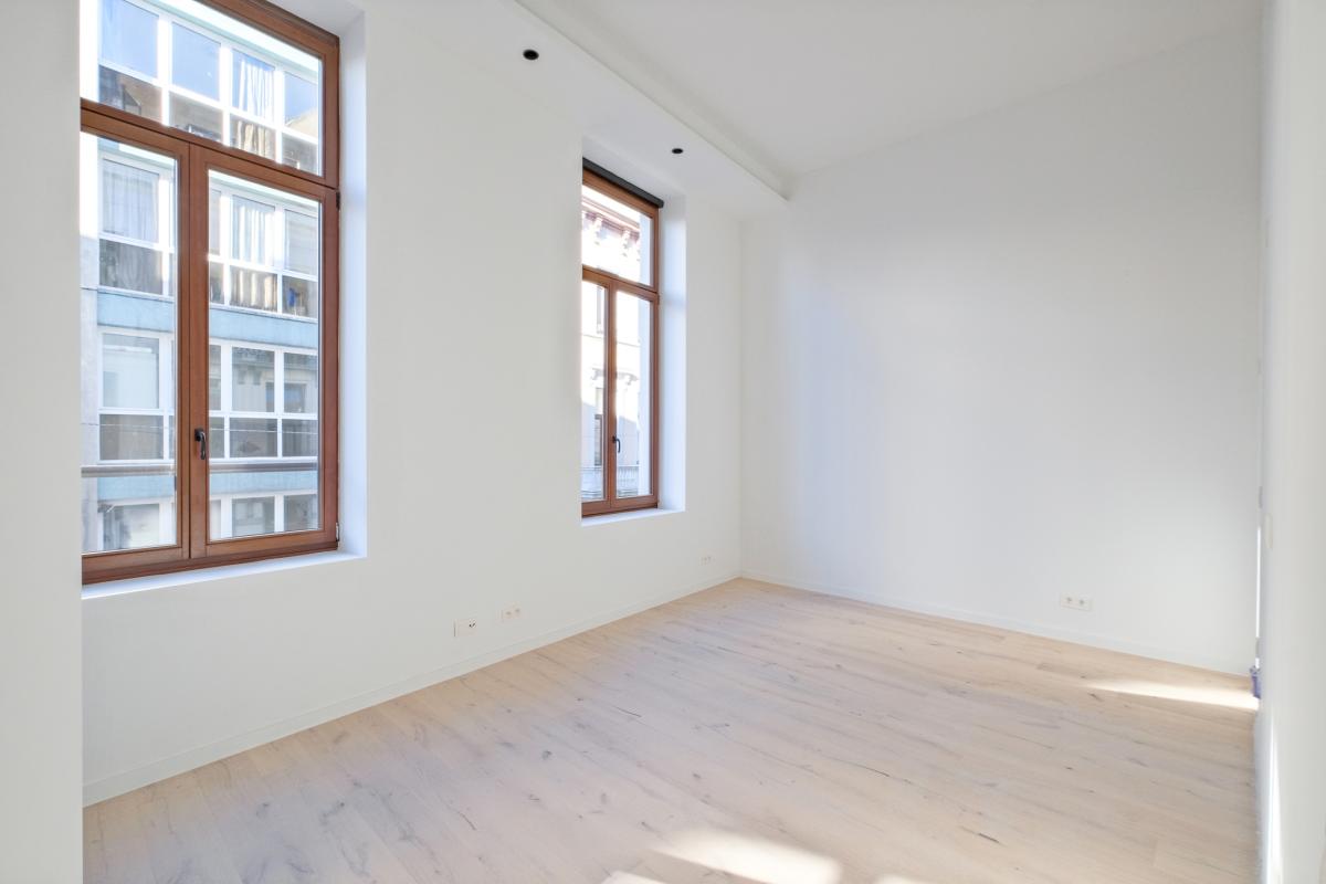 Stephanie/Toison d'or Magnifique studio ±46 m² 