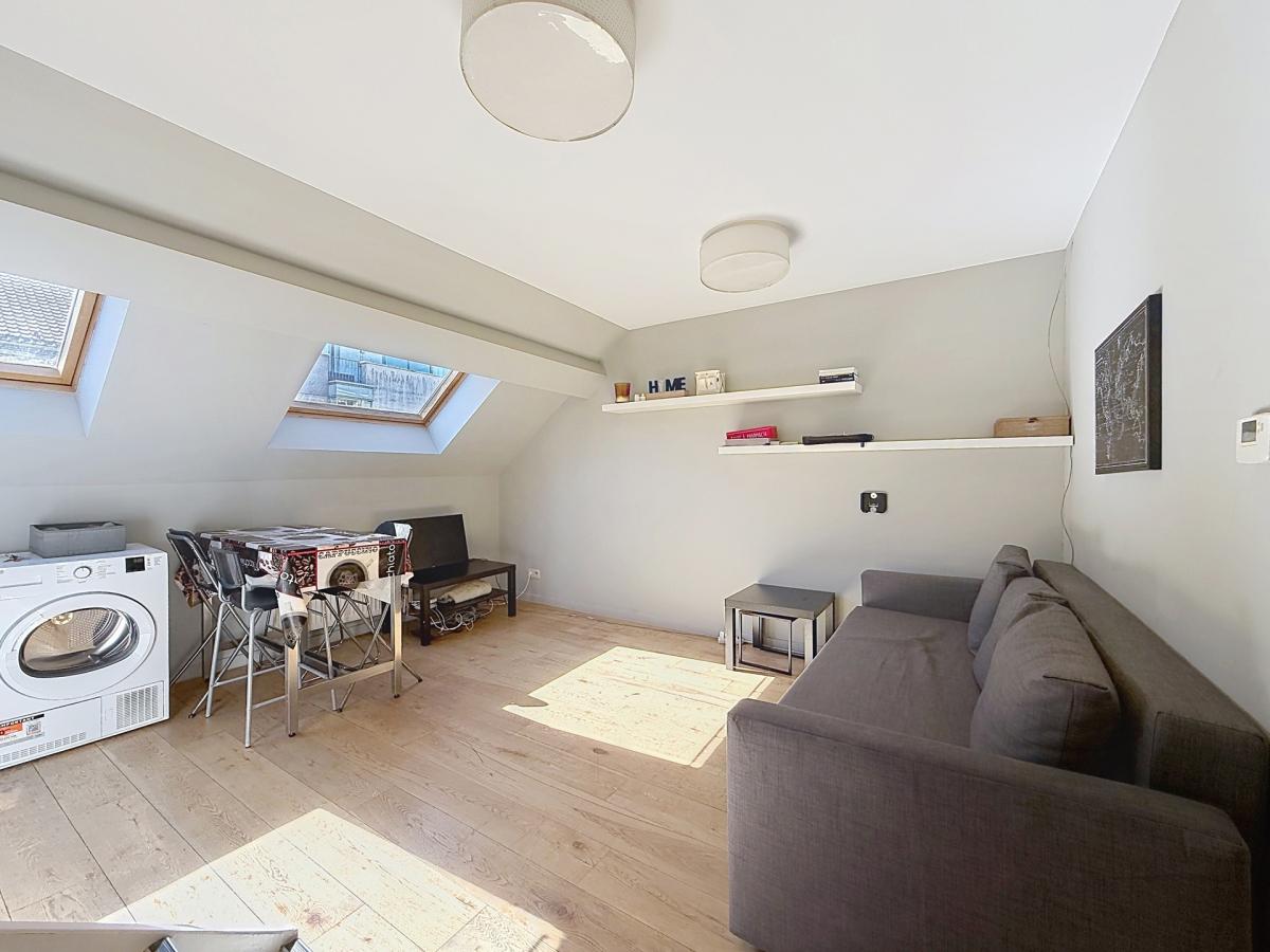 Montjoie / Bois de la Cambre : Beau duplex rénové