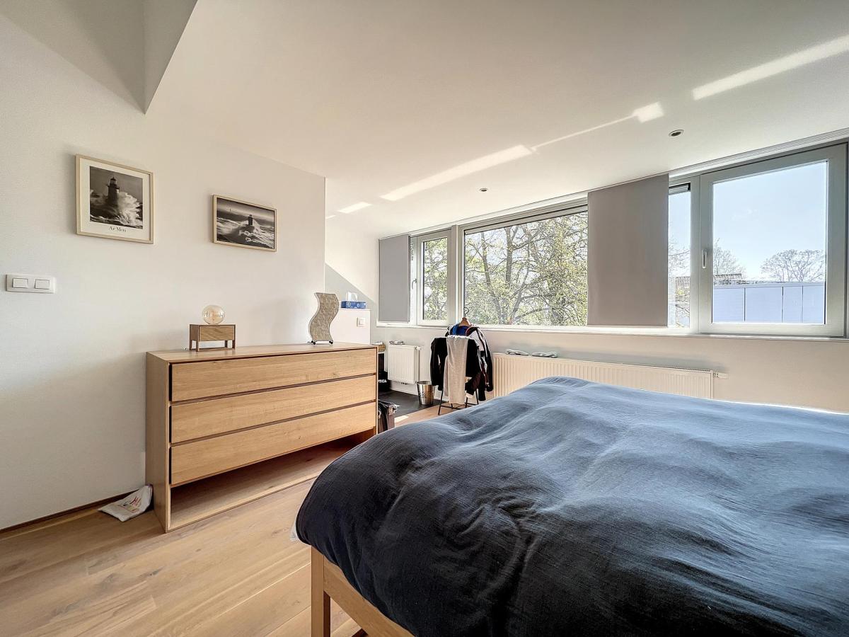 Parvis Saint-Pierre : Magnifique maison rénovée 5 chambres