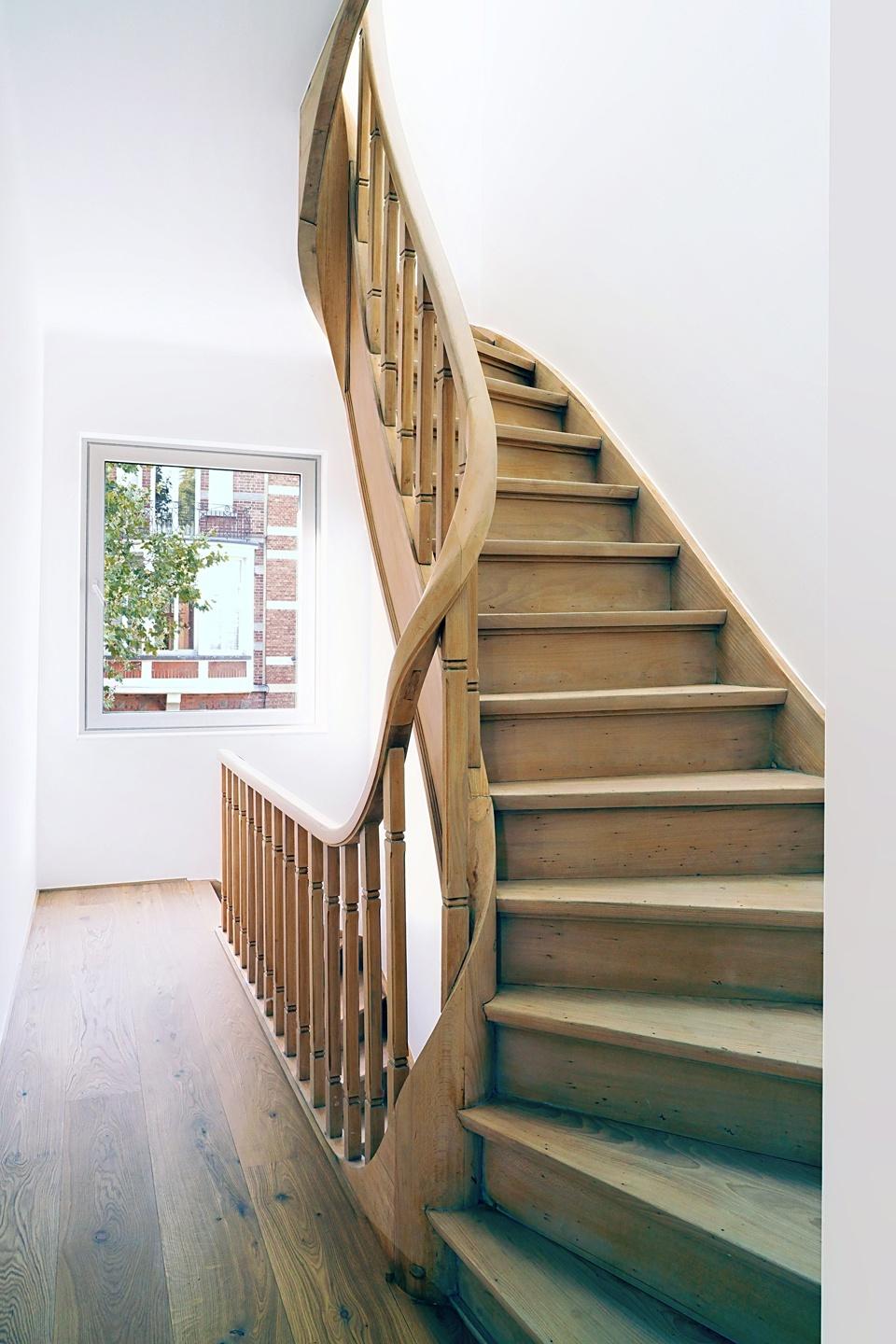 Parvis Saint-Pierre : Magnifique maison rénovée 5 chambres