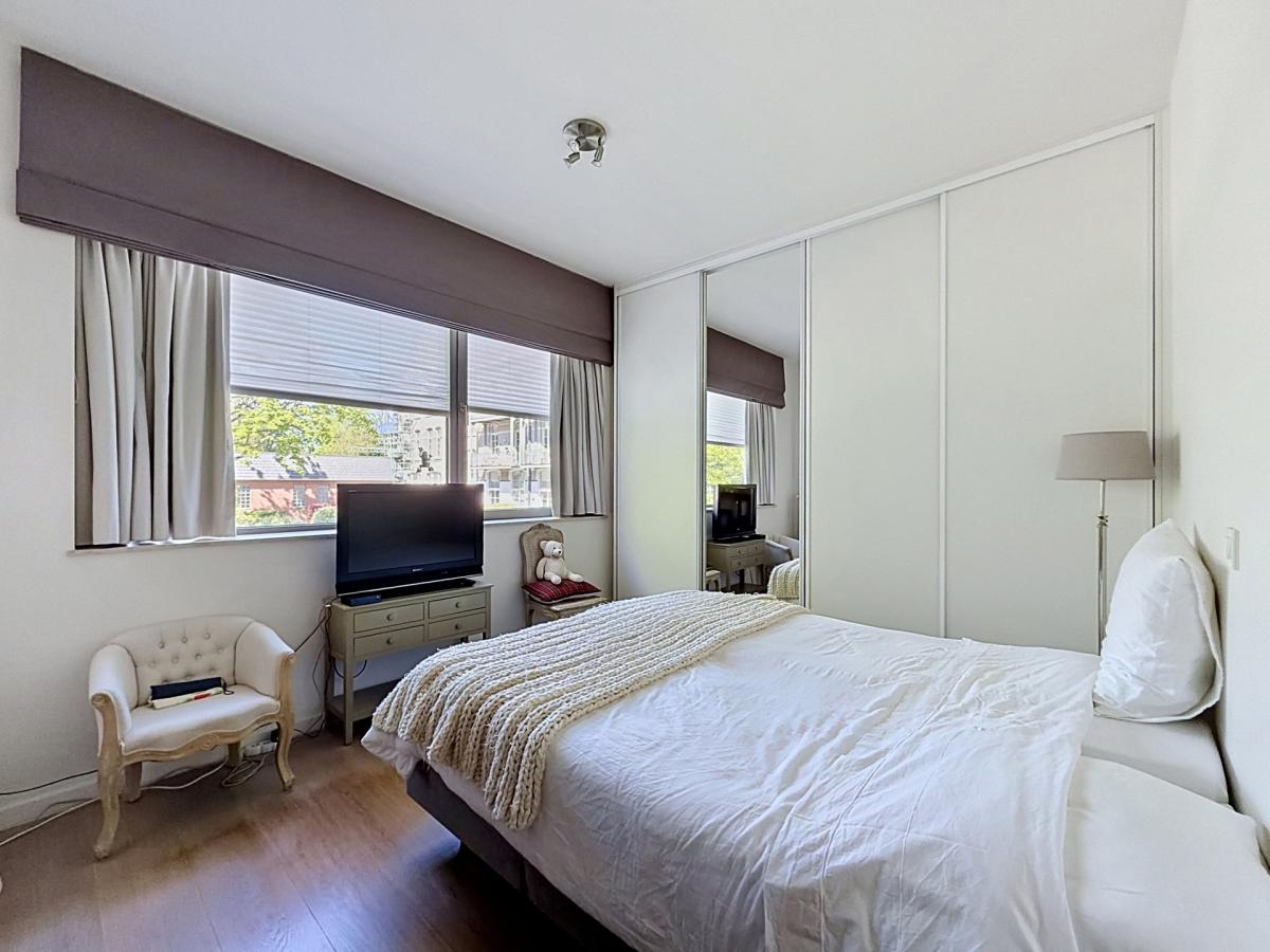Roosevelt/Boondael : Magnifique appartement + terrasse