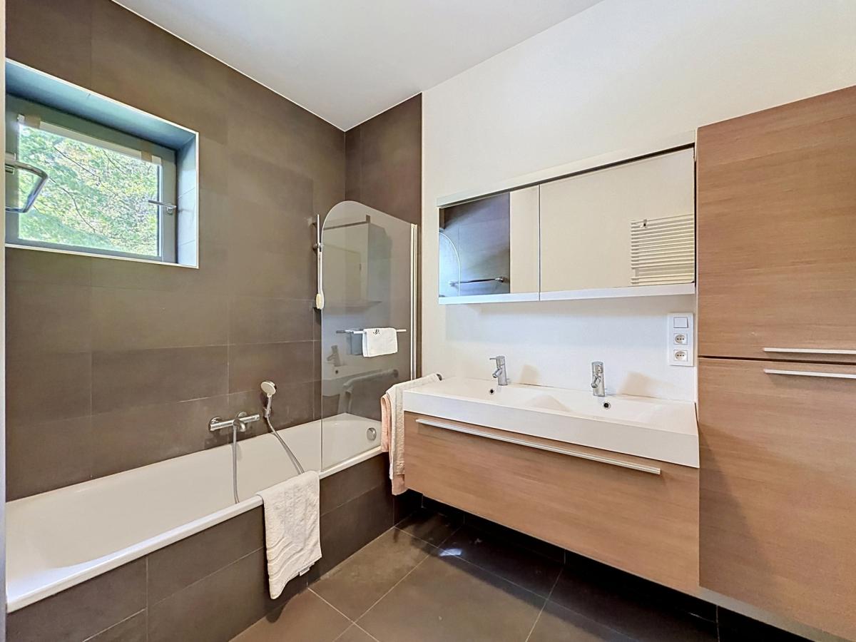 Roosevelt/Boondael : Magnifique appartement + terrasse