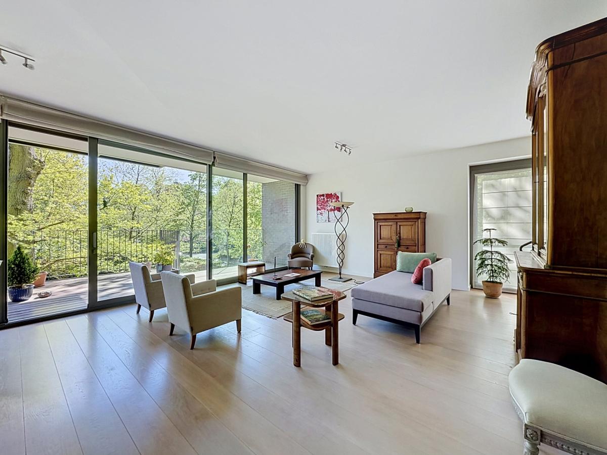 Roosevelt/Boondael : Magnifique appartement + terrasse